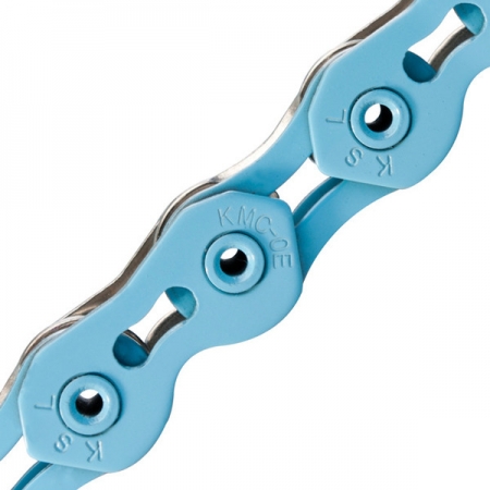Велосипедная цепь KMC K710SL на 100 звеньев 1/2" х 1/8" голубая